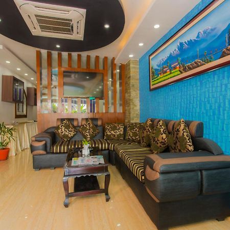 Hotel Lakeside Pvt. Ltd. Pokhara Buitenkant foto